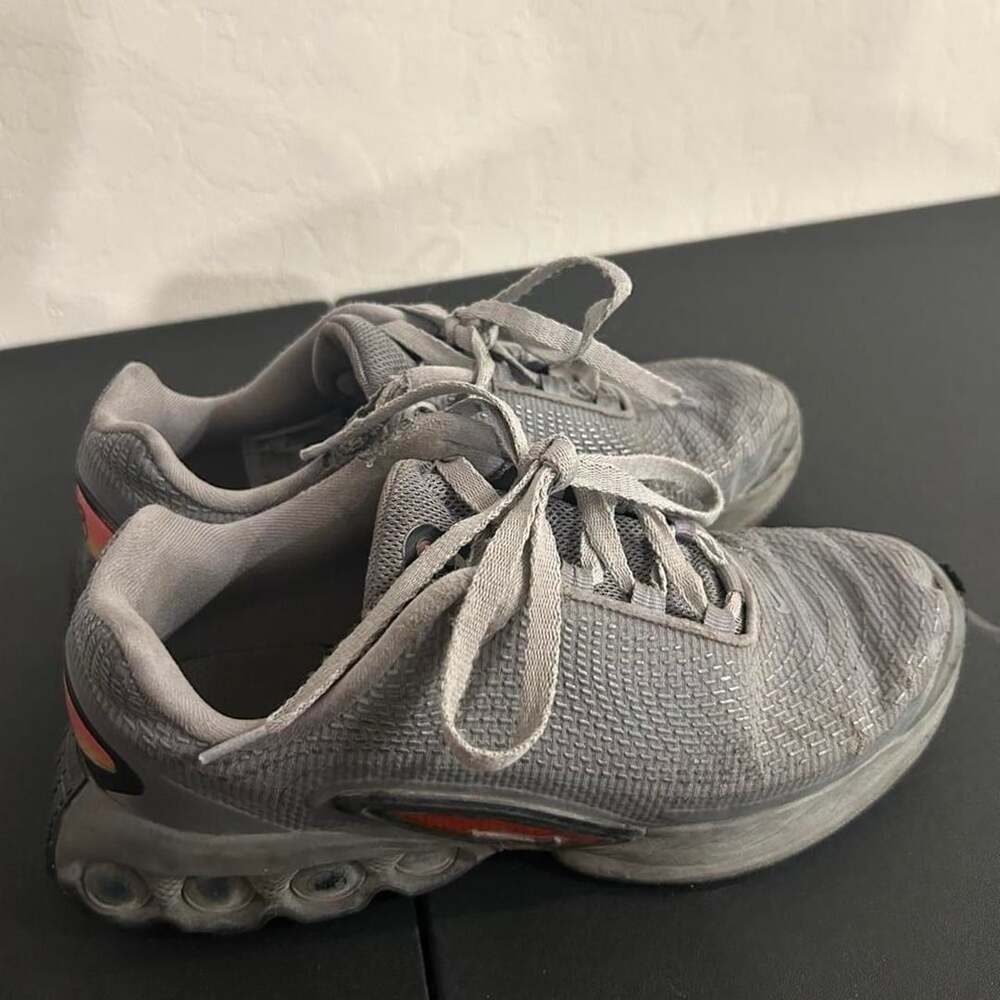 Nike Air Max Dn Youth Size 4.5 Grey Sneakers